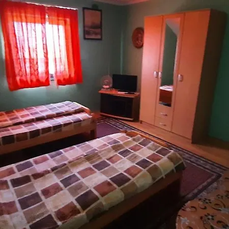 Sobe Seka Guest house *